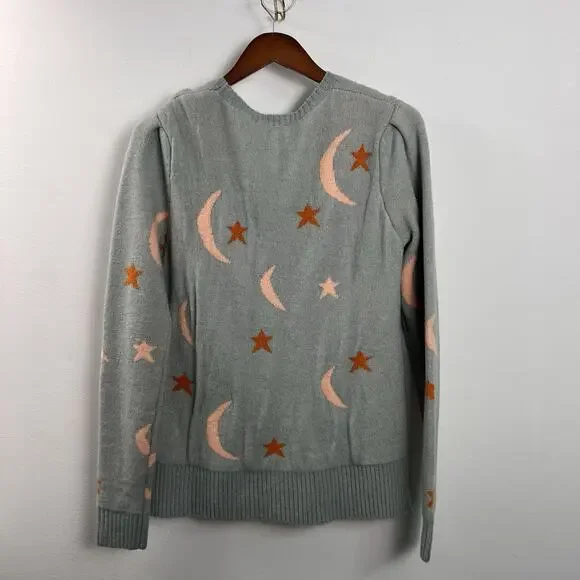 NWT THML Women’s Medium Blue Moon Star Crewneck Sweater - Picture 2 of 5